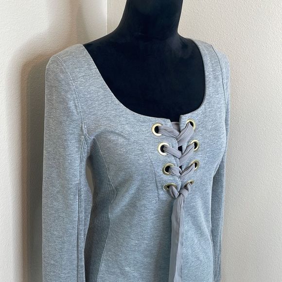 Free people ribbon tie long sleeve - Picture 5 of 9